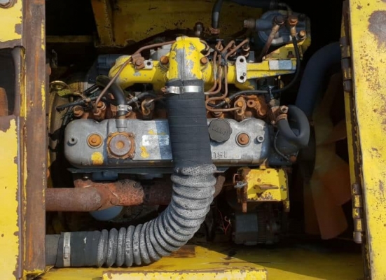 SK60-MARK3 KOBELCO   @395,000บาท รถนอกเพิ่งนำเข้ามายังไม่เคยใช้งานในเมืองไทยเลยคอลโทลน้ำมัน     ปั้มนิ้วบูมอาร์มสวย  ช่วงล่างเต็ม  เอวเเน่นเครื่องอีซูซู4JB1ดีปั้มดี  ไฟฟ้าครบ  ซีเรียสสูง  เร็วเเรงไม่โหลดรถสถาพเดิมๆดีรถพร้อมใช้เอกสารอินวอย  สนใจคลิ๊ก ☎ 081