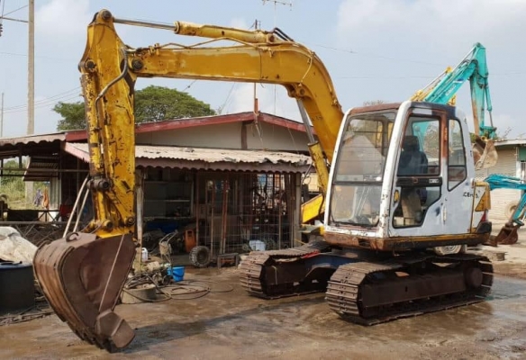 SK60-MARK3 KOBELCO   @395,000บาท รถนอกเพิ่งนำเข้ามายังไม่เคยใช้งานในเมืองไทยเลยคอลโทลน้ำมัน     ปั้มนิ้วบูมอาร์มสวย  ช่วงล่างเต็ม  เอวเเน่นเครื่องอีซูซู4JB1ดีปั้มดี  ไฟฟ้าครบ  ซีเรียสสูง  เร็วเเรงไม่โหลดรถสถาพเดิมๆดีรถพร้อมใช้เอกสารอินวอย  สนใจคลิ๊ก ☎ 081