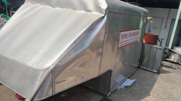 หลังคารถ