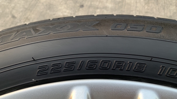 ล้อแม็ก ISUZU D-MAX BLUE POWER ขอบ 18 พร้อมยาง 225-60-18 Dunlop ปลายปี 15 ดอกเต็มๆทุกเส้น