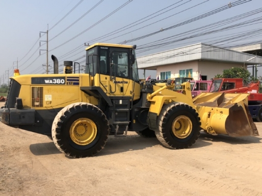 ขายรถตักล้อยาง KOMATSU WA380-5 นำเข้าเองจากญี่ปุ่น สภาพสวยพร้อมใช้ มีVDOการทำงานครับ