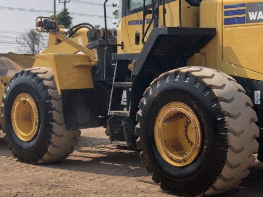 ขายรถตักล้อยาง KOMATSU WA380-5 นำเข้าเองจากญี่ปุ่น สภาพสวยพร้อมใช้ มีVDOการทำงานครับ