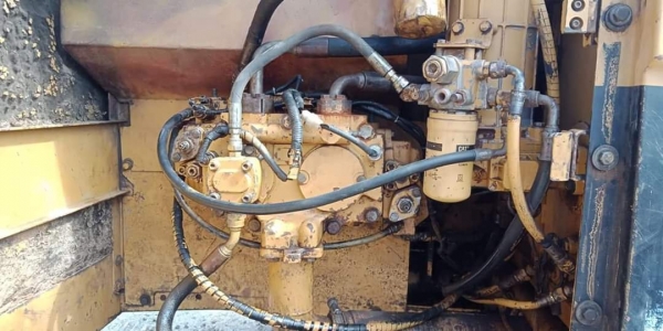 ขายจ้า..CATERPILLAR 320C เก่าใน สภาพสวย เดิมๆๆ  เครื่องปั๊มแห้ง 10,xxx ชั่วโมง โทร 089-3818694 จ๊อย