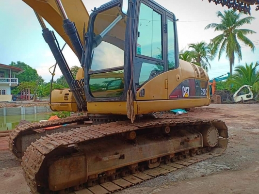 ขายจ้า..CATERPILLAR 320C เก่าใน สภาพสวย เดิมๆๆ  เครื่องปั๊มแห้ง 10,xxx ชั่วโมง โทร 089-3818694 จ๊อย
