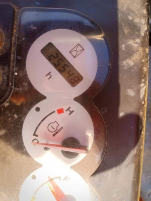 ขายจ้า..KOMATSU PC30MR-2 เก่านอกแท้  เดิมๆๆ มีลายแย๊ก  ใช้งานมาแค่ 2,xxx ชั่วโมง พร้อมใช้ โทร 089-3818694 จ๊อย