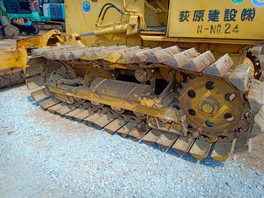 ขายจ้า..รถดัน KOMATSU D20P-7E เก่านอกแท้  เดิมๆๆ  3,xxxชั่วโมง โทร 089-3818694จ๊อย