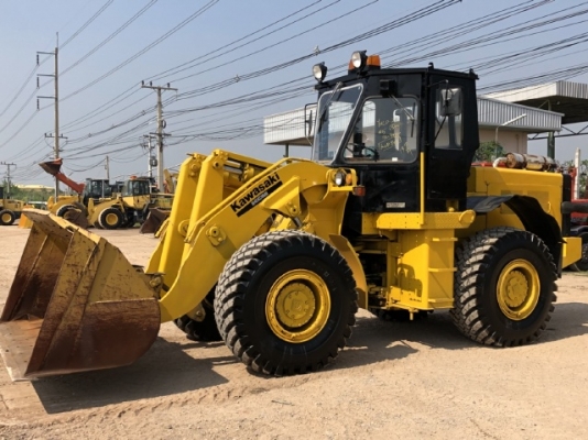 ขายรถตักล้อยาง KAWASAKI KLD80Z (เทียบเท่า WA350) นำเข้าเองจากญี่ปุ่น สภาพสวยพร้อมใช้ มีVDOการทำงานครับ ขายรถตักล้อยาง KAWASAKI KLD80Z (เทียบเท่า WA350) นำเข้าเองจากญี่ปุ่น สภาพสวยพร้อมใช้ มีVDOการทำงานครับ