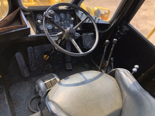 ขายรถตักล้อยาง KAWASAKI KLD80Z (เทียบเท่า WA350) นำเข้าเองจากญี่ปุ่น สภาพสวยพร้อมใช้ มีVDOการทำงานครับ ขายรถตักล้อยาง KAWASAKI KLD80Z (เทียบเท่า WA350) นำเข้าเองจากญี่ปุ่น สภาพสวยพร้อมใช้ มีVDOการทำงานครับ