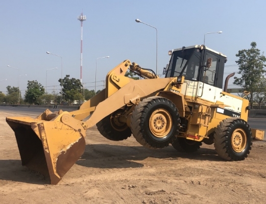 ขายรถตักล้อยาง TCM 840-2 แขนยาวพิเศษ นำเข้าเองจากญี่ปุ่น สภาพสวยพร้อมใช้ มีVDOการทำงานครับ