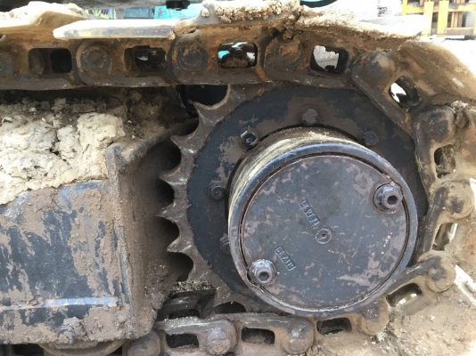 Komatsu PC 30-7 เครื่องปั้มแรง เอวแน่น ช่วงล่างเต็ม  เจ้าของขายเอง