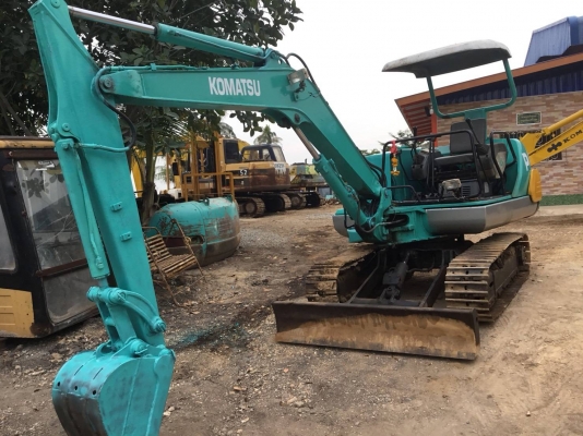 Komatsu PC 30-7 เครื่องปั้มแรง เอวแน่น ช่วงล่างเต็ม  เจ้าของขายเอง