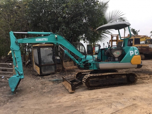 Komatsu PC 30-7 เครื่องปั้มแรง เอวแน่น ช่วงล่างเต็ม  เจ้าของขายเอง