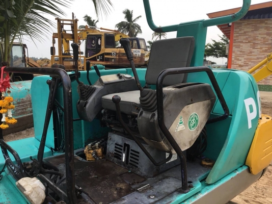 Komatsu PC 30-7 เครื่องปั้มแรง เอวแน่น ช่วงล่างเต็ม  เจ้าของขายเอง