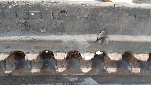 สินค้าหายากที่สุด*งานนำเข้าจากญี่ปุ่น มาแล้วคะ* แทรคยางฟันแหลม /ฟันหมา* ขนาด 420 *54(ข้อ)*100 /420*100*54(ข้อ) สินค้าหายากที่สุด*งานนำเข้าจากญี่ปุ่น มาแล้วคะ* แทรคยางฟันแหลม /ฟันหมา* ขนาด 420 *54(ข้อ)*100 /420*100*54(ข้อ)