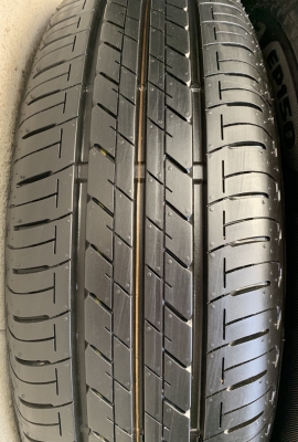 ยางป้ายแดง 185-65-15 Bridgestone ปลายปี 18 ดอกยางเต็มๆ ตุ่มเด้งๆ