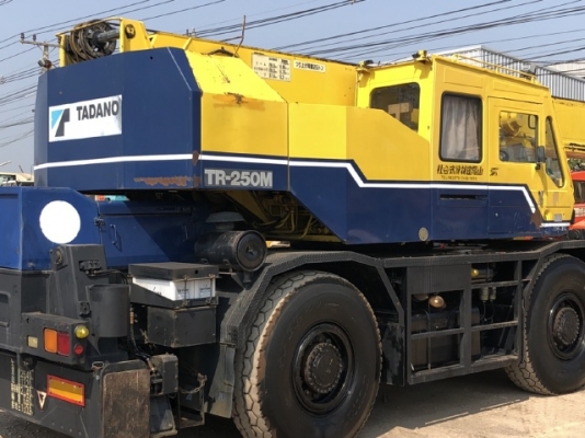 ขายรถเครน TADANO TR250M-5 (ขนาด 25 ตัน) ปี 1995 รถนอกนำเข้าจากญี่ปุ่น สภาพสวยพร้อมใช้ มีVDOการทำงานครับ ขายรถเครน TADANO TR250M-5 (ขนาด 25 ตัน) ปี 1995 รถนอกนำเข้าจากญี่ปุ่น สภาพสวยพร้อมใช้ มีVDOการทำงานครับ