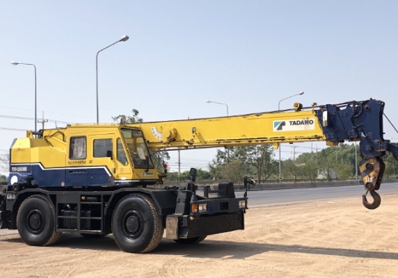 ขายรถเครน TADANO TR250M-5 (ขนาด 25 ตัน) ปี 1995 รถนอกนำเข้าจากญี่ปุ่น สภาพสวยพร้อมใช้ มีVDOการทำงานครับ ขายรถเครน TADANO TR250M-5 (ขนาด 25 ตัน) ปี 1995 รถนอกนำเข้าจากญี่ปุ่น สภาพสวยพร้อมใช้ มีVDOการทำงานครับ
