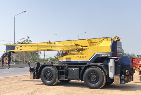 ขายรถเครน TADANO TR250M-5 (ขนาด 25 ตัน) ปี 1995 รถนอกนำเข้าจากญี่ปุ่น สภาพสวยพร้อมใช้ มีVDOการทำงานครับ ขายรถเครน TADANO TR250M-5 (ขนาด 25 ตัน) ปี 1995 รถนอกนำเข้าจากญี่ปุ่น สภาพสวยพร้อมใช้ มีVDOการทำงานครับ