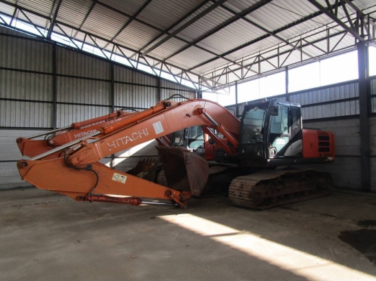 ขาย 1,680,000 HITACHI ZA 200-5G เล่มทะเบียน 7,000 ชม.ช่วงล่างเต็ม เอวแน่น เครื่องดี ปั้มแรง รถพร้อมใช้ รถอยู่ ปทุมธานี