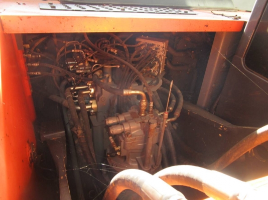 ขาย 1,680,000 HITACHI ZA 200-5G เล่มทะเบียน 7,000 ชม.ช่วงล่างเต็ม เอวแน่น เครื่องดี ปั้มแรง รถพร้อมใช้ รถอยู่ ปทุมธานี