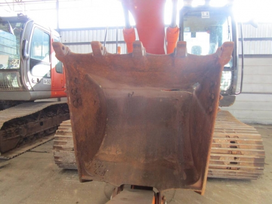 ขาย 1,680,000 HITACHI ZA 200-5G เล่มทะเบียน 7,000 ชม.ช่วงล่างเต็ม เอวแน่น เครื่องดี ปั้มแรง รถพร้อมใช้ รถอยู่ ปทุมธานี