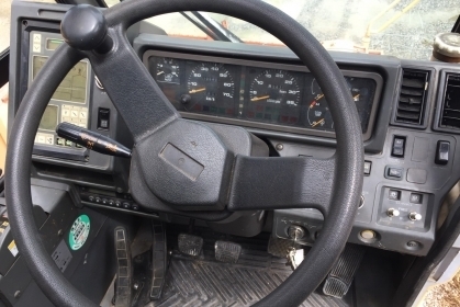 ขาย เครน 10ตัน TADANO TR100M นำเข้าจากญี่ปุ่น โทร.086-303-9797 กู๋อ๋า