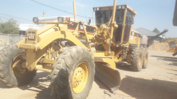 ขายด่วนเครื่องจักรกลหนัก เกรดเดอร์