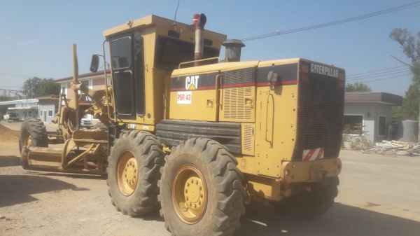 ขายด่วนเครื่องจักรกลหนัก เกรดเดอร์