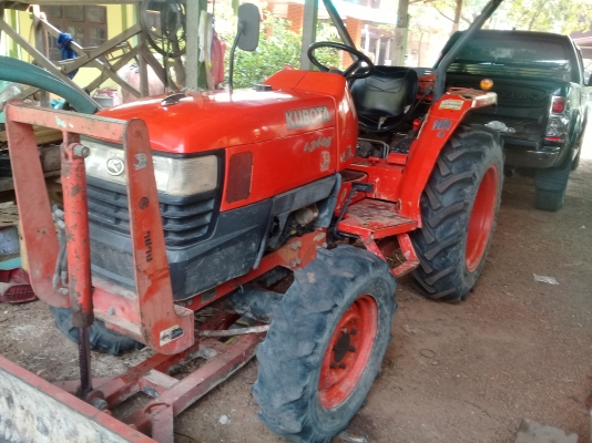 ขายรถไถ L3408 ปี 51 อุปกรณ์ครบ  รถบ้านสภาพดีชั่วโมงงานน้อย