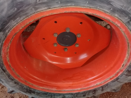 ขายรถไถ L3408 ปี 51 อุปกรณ์ครบ  รถบ้านสภาพดีชั่วโมงงานน้อย