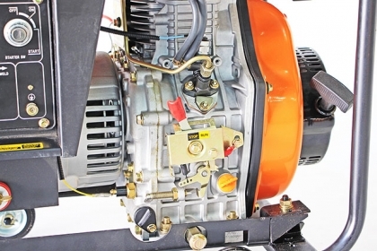 ขายตู้เชื่อมพร้อมปั่นไฟ ขนาด5kva