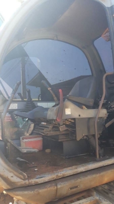 ขาย 690,000 KOBELCO SK 200 Mark 5 super  เครื่องดี ปั้มแรง ไฟฟ้าครบ เอวแน่น ช่วงช่างสวย แอร์หนาว เอกสารแจ้งจำหน่ายซื้อใหม่ป้ายแดงมามือเดียว รถพร้อมใช้งาน  รถอยู่  จันทบุรี  โทร 0610710295  สนใจ รายการสินค้า อื่นๆ ที่ เว็ปไชค์ Truck2Hand https://www.truck2