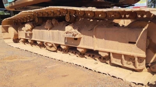 ขาย 690,000 KOBELCO SK 200 Mark 5 super  เครื่องดี ปั้มแรง ไฟฟ้าครบ เอวแน่น ช่วงช่างสวย แอร์หนาว เอกสารแจ้งจำหน่ายซื้อใหม่ป้ายแดงมามือเดียว รถพร้อมใช้งาน  รถอยู่  จันทบุรี  โทร 0610710295  สนใจ รายการสินค้า อื่นๆ ที่ เว็ปไชค์ Truck2Hand https://www.truck2