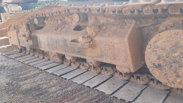 ขาย 690,000 KOBELCO SK 200 Mark 5 super  เครื่องดี ปั้มแรง ไฟฟ้าครบ เอวแน่น ช่วงช่างสวย แอร์หนาว เอกสารแจ้งจำหน่ายซื้อใหม่ป้ายแดงมามือเดียว รถพร้อมใช้งาน  รถอยู่  จันทบุรี  โทร 0610710295  สนใจ รายการสินค้า อื่นๆ ที่ เว็ปไชค์ Truck2Hand https://www.truck2