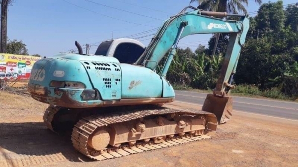 ขาย 690,000 KOBELCO SK 200 Mark 5 super  เครื่องดี ปั้มแรง ไฟฟ้าครบ เอวแน่น ช่วงช่างสวย แอร์หนาว เอกสารแจ้งจำหน่ายซื้อใหม่ป้ายแดงมามือเดียว รถพร้อมใช้งาน  รถอยู่  จันทบุรี  โทร 0610710295  สนใจ รายการสินค้า อื่นๆ ที่ เว็ปไชค์ Truck2Hand https://www.truck2