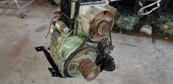 2 สูบ 12 แรง หม้อนน้ำในตัว 2 สูบ 12 แรง หม้อนน้ำในตัว