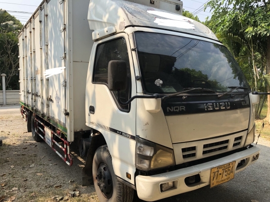 ขายรถ 6ล้อ ตู้ 10 บาน  NQR 150 ปี 51