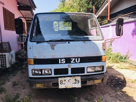 ขาย 165,000 ISUZU NKR58LU5  เครื่อง 4BE1-110 แรง หัวบาง ยางดี คัชซีสวย กว้าง 1.95 ม.ยาว 4.30ม.ช่วงต่อดั้ม ม.79 รถสวยพร้อมใช้ รถอยู่ ลำปาง 090-772-3710 090-772-3708