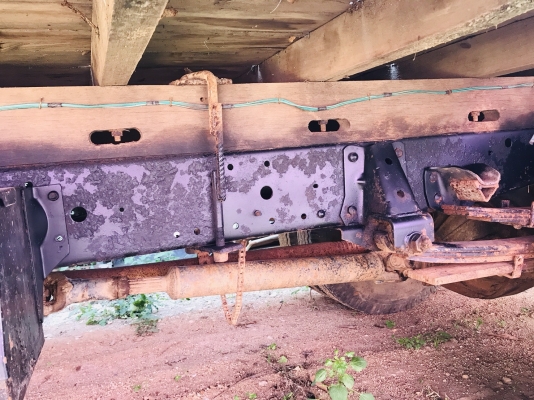 ขาย 165,000 ISUZU NKR58LU5  เครื่อง 4BE1-110 แรง หัวบาง ยางดี คัชซีสวย กว้าง 1.95 ม.ยาว 4.30ม.ช่วงต่อดั้ม ม.79 รถสวยพร้อมใช้ รถอยู่ ลำปาง 090-772-3710 090-772-3708