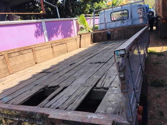 ขาย 165,000 ISUZU NKR58LU5  เครื่อง 4BE1-110 แรง หัวบาง ยางดี คัชซีสวย กว้าง 1.95 ม.ยาว 4.30ม.ช่วงต่อดั้ม ม.79 รถสวยพร้อมใช้ รถอยู่ ลำปาง 090-772-3710 090-772-3708