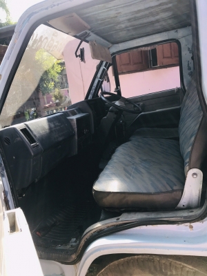 ขาย 165,000 ISUZU NKR58LU5  เครื่อง 4BE1-110 แรง หัวบาง ยางดี คัชซีสวย กว้าง 1.95 ม.ยาว 4.30ม.ช่วงต่อดั้ม ม.79 รถสวยพร้อมใช้ รถอยู่ ลำปาง 090-772-3710 090-772-3708