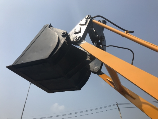 Komatsu sd10สภาพดีเก่าญี่ปุ่น มีใบอินวอยไม่เคยใช้ในไทย Komatsu sd10สภาพดีเก่าญี่ปุ่น มีใบอินวอยไม่เคยใช้ในไทย