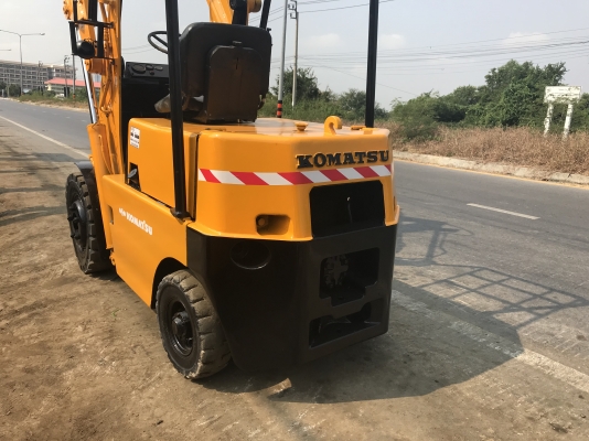 Komatsu sd10สภาพดีเก่าญี่ปุ่น มีใบอินวอยไม่เคยใช้ในไทย Komatsu sd10สภาพดีเก่าญี่ปุ่น มีใบอินวอยไม่เคยใช้ในไทย