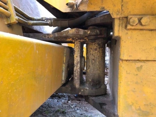 ขาย 415,000 รถบด 2 เพลา DYNAPAC CA25 เครื่องดี ปั้มระบบสั่นดี สภาพพร้อมใช้ เอกสารชื้อขาย   รถอยู่  บางแค โทร 0610710295  สนใจ รายการสินค้า อื่นๆ ที่ เว็ปไชค์ Truck2Hand https://www.truck2hand.com/index.php?actions=content/search&amp;member_id=136193  Face