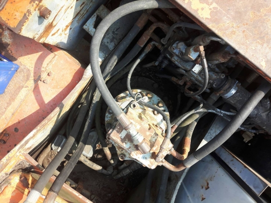 ขายแบคโฮฮิตาชิEX150-1 เครื่องดีช่างล่างไม่ดีขายตามสภาพราคา 270,000