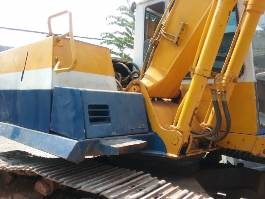 รถแมคโคร pc100-5 โคมัสสุ สภาพสวย พร้อมใช้งาน