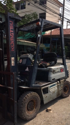 รถฟอร์ดลิฟKomatsu FD10T รุ้น11เครื่องisuzu 4FE1 เกียร์ธรรมดา เสา3ม.