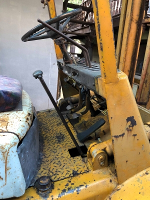 รถฟอร์คลิฟToyota 3FD25T เครื่องดีเซล 1Jเกียร์ธรรมดา เสา3ม. พร้อมใช้