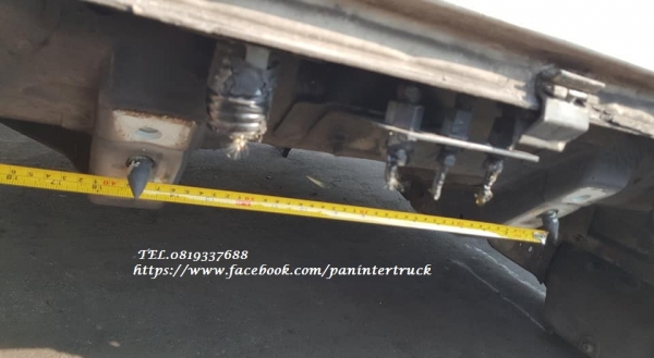 FROM JAPANขายถูกด่วนๆหัวเก๋งรถบรรทุก4 ล้อใหญ่ ,6 ล้อเล็ก /  CABIN ISUZU รุ่น: NKR , NHR , MHR69E