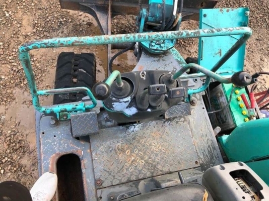 ขาย 175,000 บาท KOMATSU PC20-7E เครื่องดี ปั้มแรง ตีนยางสวย เอวแน่น พร้อมใช้  รถอยู่  นครปฐม โทร 0610710295  สนใจ รายการสินค้า อื่นๆ ที่ เว็ปไชค์ Truck2Hand https://www.truck2hand.com/index.php?actions=content/search&amp;member_id=136193  Facebook ส่วนตัว